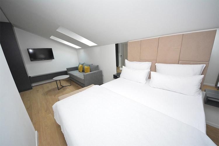 Miss Saray Apartment ซาราเยโว ภายนอก รูปภาพ