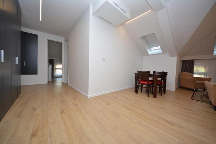 Miss Saray Apartment ซาราเยโว ภายนอก รูปภาพ