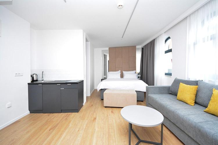 Miss Saray Apartment ซาราเยโว ภายนอก รูปภาพ