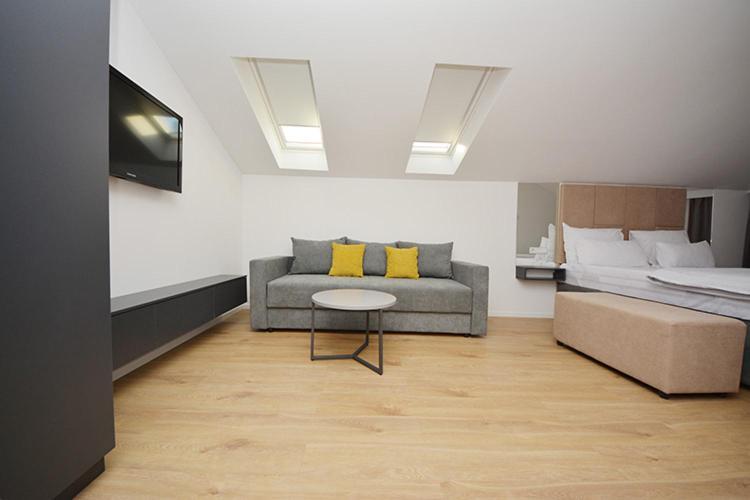 Miss Saray Apartment ซาราเยโว ภายนอก รูปภาพ