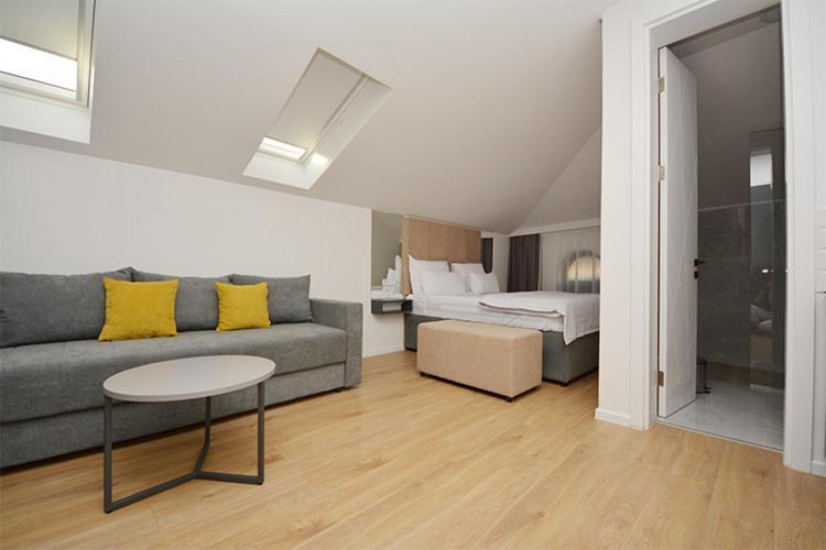 Miss Saray Apartment ซาราเยโว ภายนอก รูปภาพ